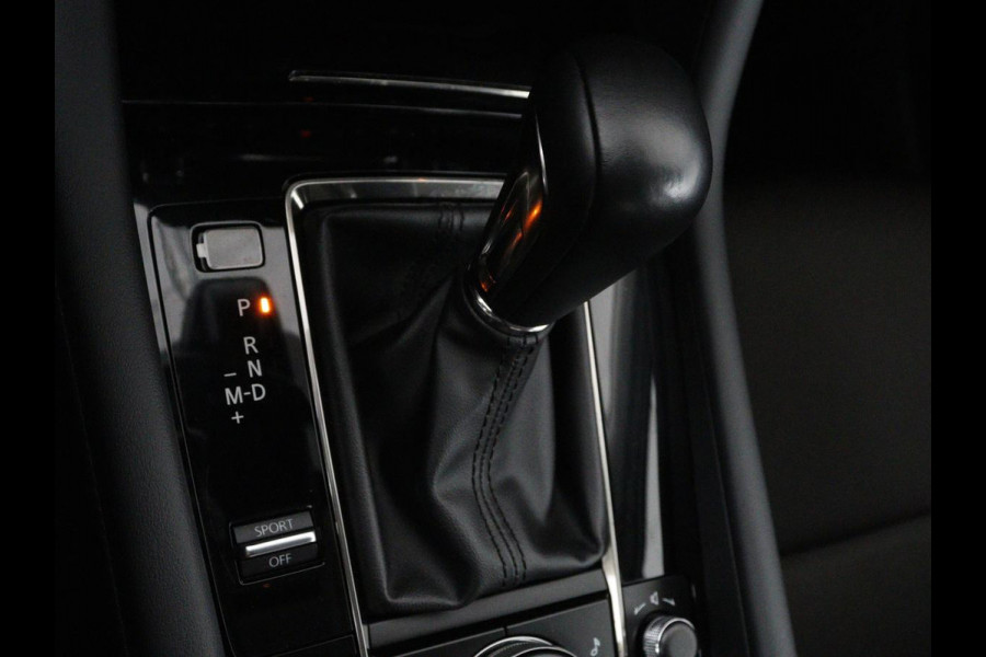 Mazda 3 2.0 e-SkyActiv-X 186 | Carplay | Camera | Stoel & Stuurverwarming | Full LED | Head-up | Adaptive Cruise | Navigatie