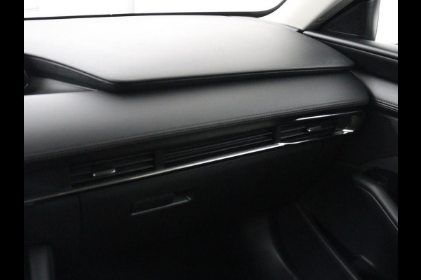 Mazda 3 2.0 e-SkyActiv-X 186 | Carplay | Camera | Stoel & Stuurverwarming | Full LED | Head-up | Adaptive Cruise | Navigatie