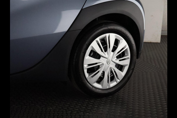 Toyota Aygo X Hybrid 115 Play | Adaptieve Cruise Control | Achteruitrij Camera | Apple Carplay & Android auto |