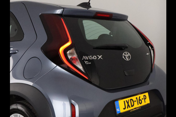 Toyota Aygo X Hybrid 115 Play | Adaptieve Cruise Control | Achteruitrij Camera | Apple Carplay & Android auto |