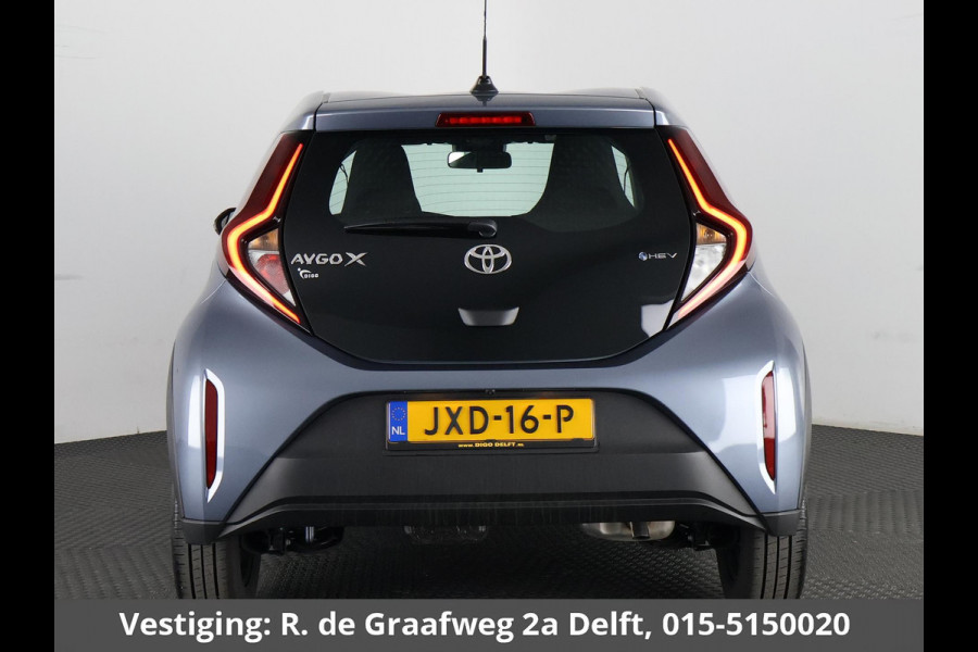 Toyota Aygo X Hybrid 115 Play | Adaptieve Cruise Control | Achteruitrij Camera | Apple Carplay & Android auto |
