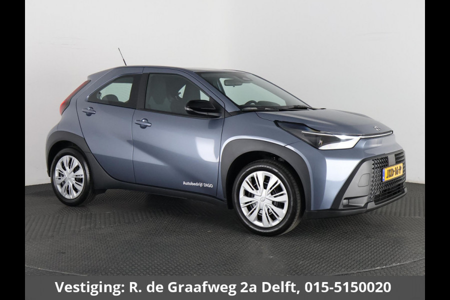 Toyota Aygo X Hybrid 115 Play | Adaptieve Cruise Control | Achteruitrij Camera | Apple Carplay & Android auto |