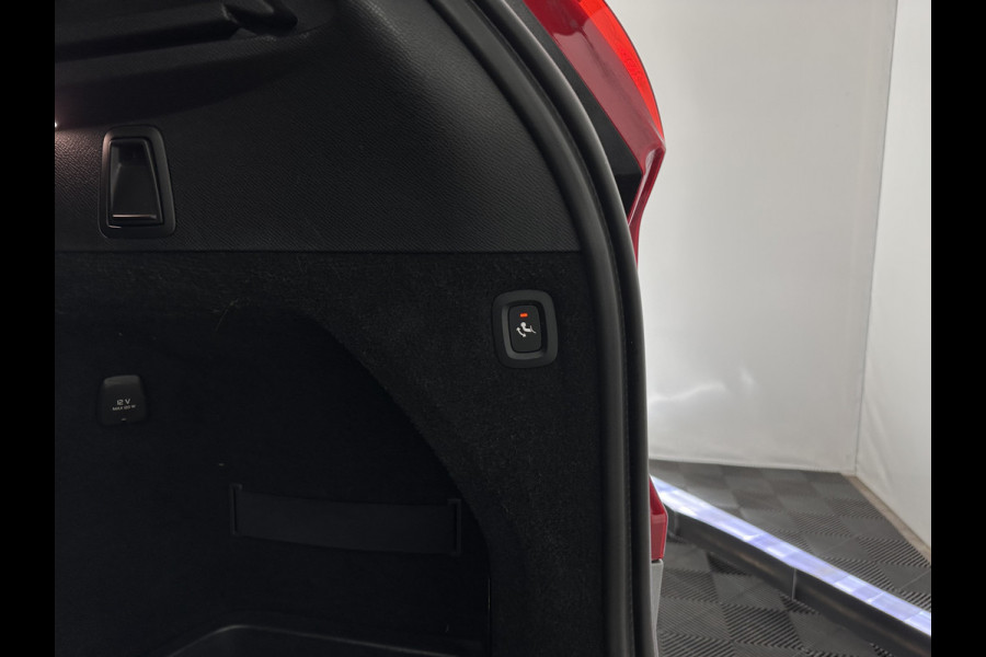 Volvo XC90 2.0 T8 R-Design Twin Engine AWD [ 7-Pers. ] (Plug-In) Aut. *PANO | LEATHER-ALCANTARA | FULL-LED | MEMORY-PACK | DIGI-COCKPIT | NAVI-FULLMAP | CARPLAY | ECC | HEATED-SPORTSEATS | LANE-ASSIST | PDC | HEAD-UP | TOWBAR | 20"ALU*