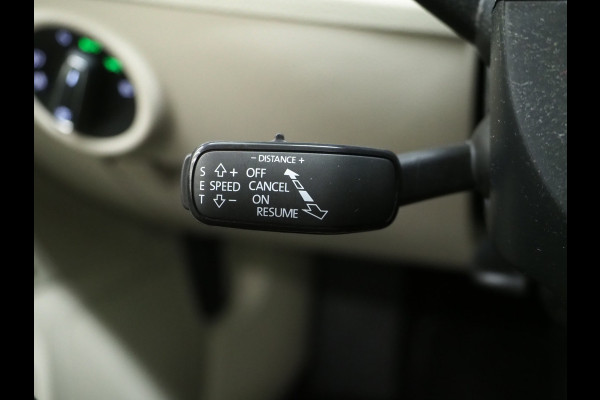 Škoda Superb Combi 1.4 TSI iV Laurin & Klement | Leder | Trekhaak | Canton | Adaptive Cruise | Keyless | Sfeerlicht | Memory | Carplay