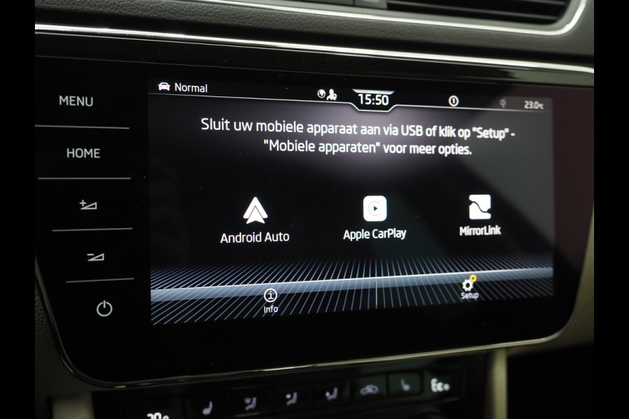 Škoda Superb Combi 1.4 TSI iV Laurin & Klement | Leder | Trekhaak | Canton | Adaptive Cruise | Keyless | Sfeerlicht | Memory | Carplay