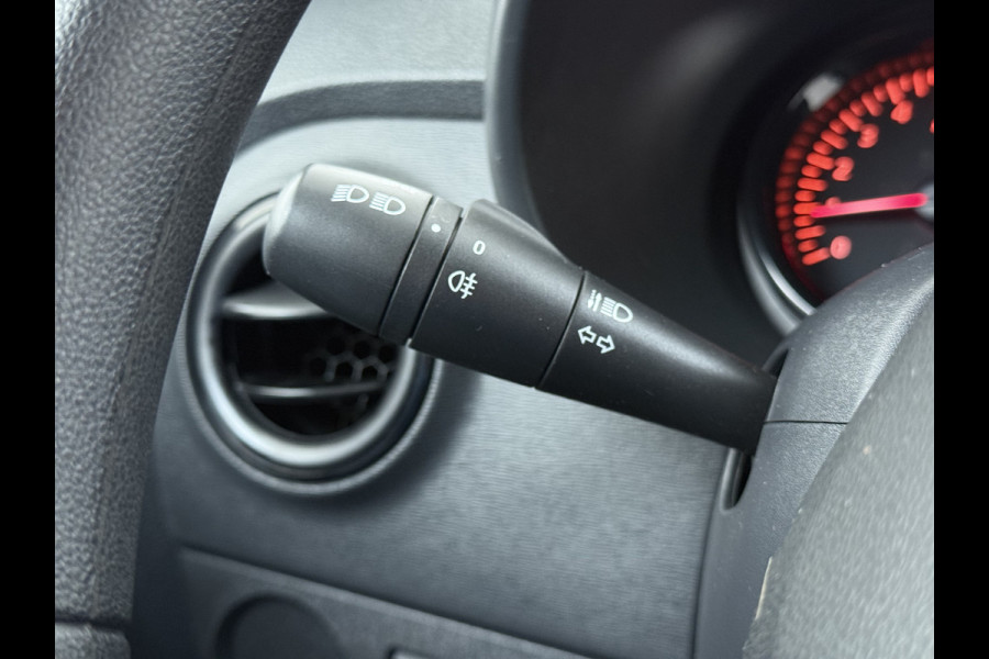 Dacia Dokker DCi Airco Navi Trekhaak Euro 6 DAB Bluetooth Essential Betonplex Vloer Lat om Lat betimmering Schuifdeur Origineel Nederlandse Auto 1.5DCI