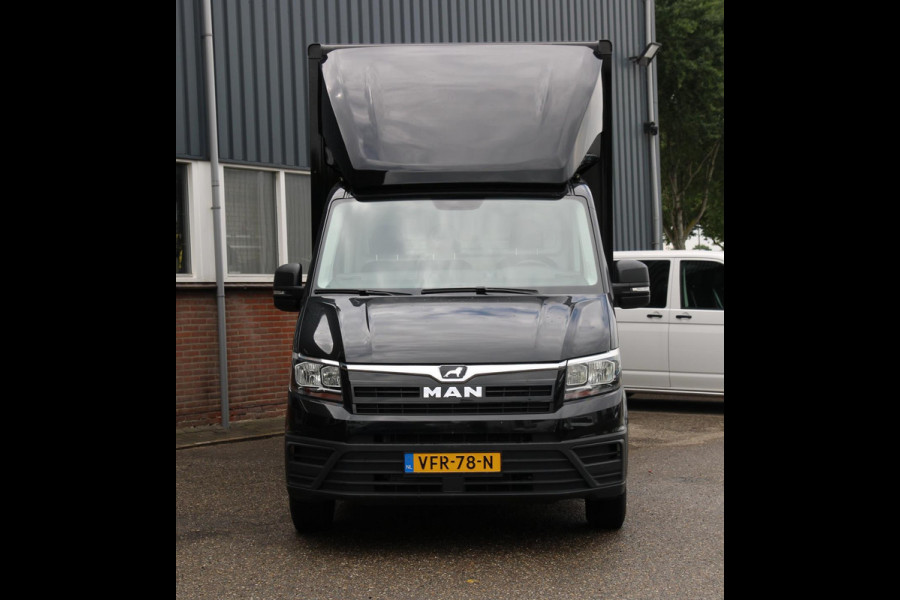 MAN TGE 35 2.0 140PK Automaat / Bakwagen / *LAADKLEP*/ 21m3 / Nieuwstaat / 30Dkm