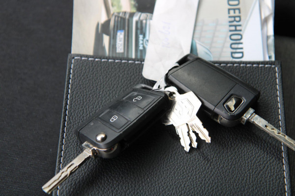 MAN TGE 35 2.0 140PK Automaat / Bakwagen / *LAADKLEP*/ 21m3 / Nieuwstaat / 30Dkm