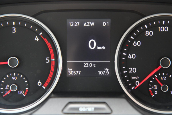 MAN TGE 35 2.0 140PK Automaat / Bakwagen / *LAADKLEP*/ 21m3 / Nieuwstaat / 30Dkm