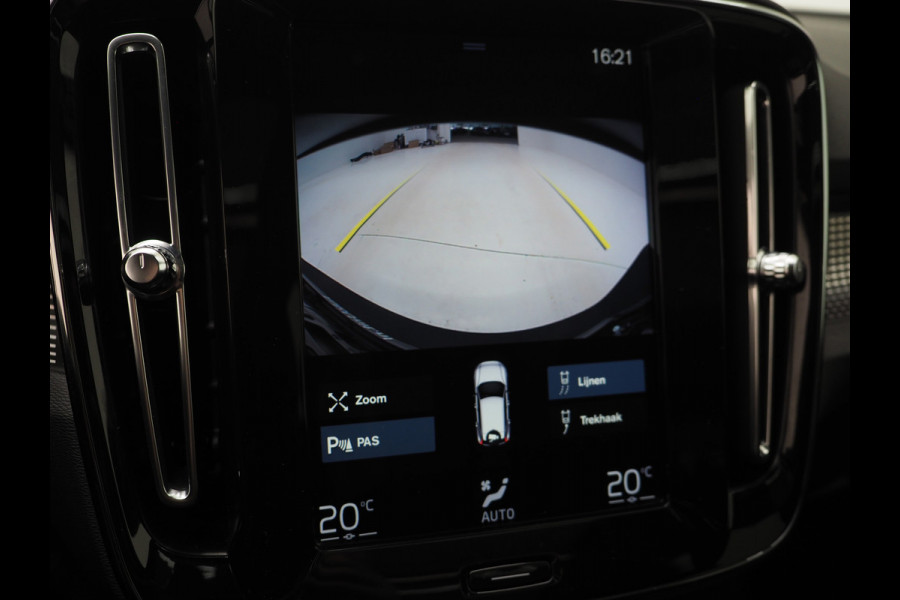 Volvo XC40 1.5 T5 Recharge R-Design | Panoramadak | Trekhaak | Harman/Kardon | Camera | Keyless | Zwarte Hemel | Carplay