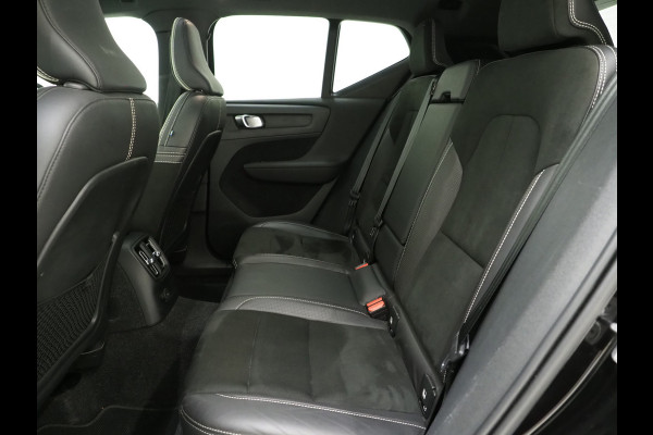 Volvo XC40 1.5 T5 Recharge R-Design | Panoramadak | Trekhaak | Harman/Kardon | Camera | Keyless | Zwarte Hemel | Carplay