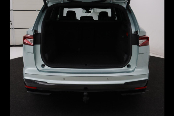 Škoda ENYAQ iV 80 Founders Edition Silver | SOH 90% | Trekhaak | Matrix LED | Carplay | Camera | Stuurverwarming | Keyless | Navigatie