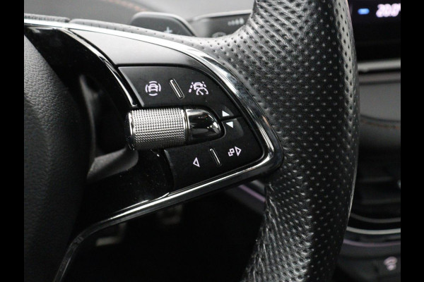 Škoda ENYAQ iV 80 Founders Edition Silver | SOH 90% | Trekhaak | Matrix LED | Carplay | Camera | Stuurverwarming | Keyless | Navigatie