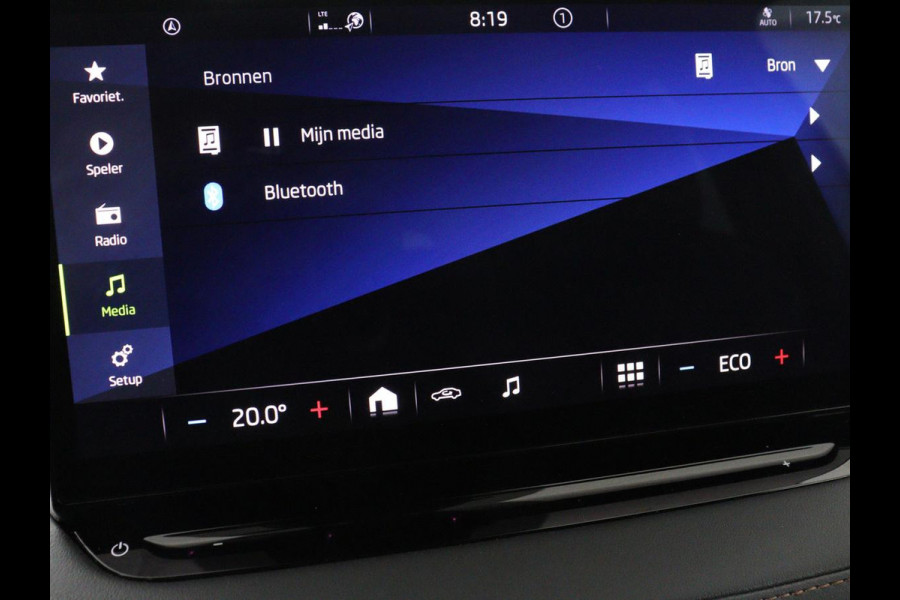 Škoda ENYAQ iV 80 Founders Edition Silver | SOH 90% | Trekhaak | Matrix LED | Carplay | Camera | Stuurverwarming | Keyless | Navigatie