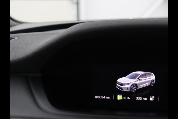 Škoda ENYAQ iV 80 Founders Edition Silver | SOH 90% | Trekhaak | Matrix LED | Carplay | Camera | Stuurverwarming | Keyless | Navigatie