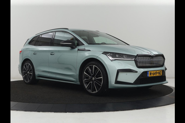 Škoda ENYAQ iV 80 Founders Edition Silver | SOH 90% | Trekhaak | Matrix LED | Carplay | Camera | Stuurverwarming | Keyless | Navigatie