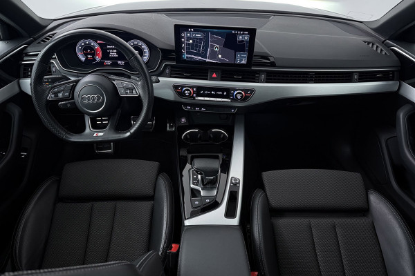 Audi A4 Avant 35 TFSI S edition 3x S-Line(NL-Auto, Dealer OnderH, Panorama, Navi, Carplay, StoelV, Digitale Dash, Cruise Con, Etc)