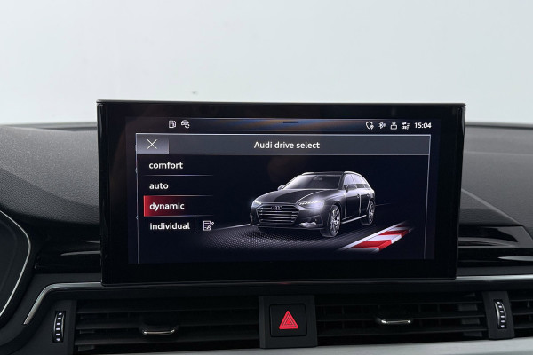 Audi A4 Avant 35 TFSI S edition 3x S-Line(NL-Auto, Dealer OnderH, Panorama, Navi, Carplay, StoelV, Digitale Dash, Cruise Con, Etc)