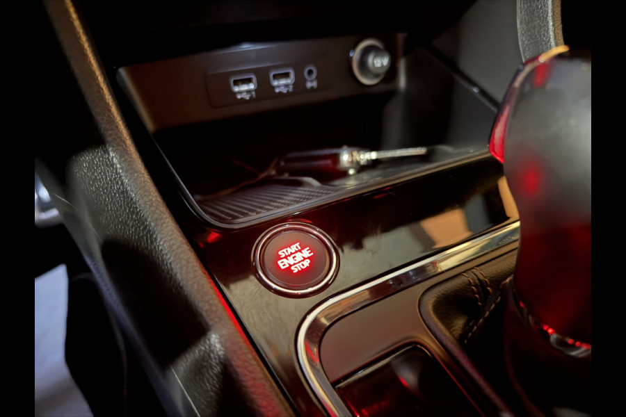 CUPRA Ateca 2.0 TSI 4DRIVE Garantie Elek Trekhaak Carplay 360 Camera Beats Elek Achterklep Keyless ACC StoelVW Led Dab Rijklaar