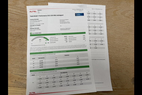 Tesla Model Y Performance AWD 75 kWh SOH 93% VAN €38.900,- NU VOOR SLECHTS €35.877,- Uw LENTEVOORDEEL €3.023,-AUTOPILOT| 21 INCH TURBINE VELGEN| ACHTERBANK VERWARMD| STOEL + STUURVERWARMING |DE HOOGVOLTACCU EN AANDRIJFLIJN GARANTIE TOT 2030 of 192.000KM |
