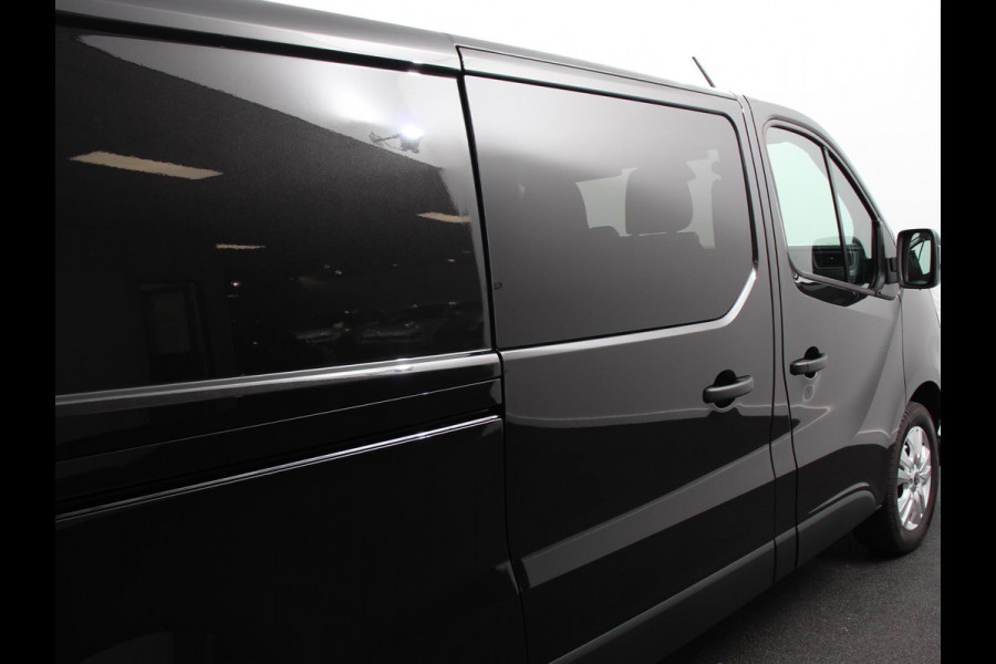Renault Trafic 2.0 Blue dCi 150PK T30 L2H1 Advance Automaat Dubbele cabine Navigatie Airco Lichtmetalen velgen Betimmering Trekhaak Camera Parkeer sensoren Dab