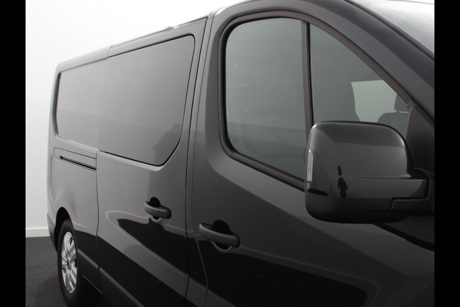 Renault Trafic 2.0 Blue dCi 150PK T30 L2H1 Advance Automaat Dubbele cabine Navigatie Airco Lichtmetalen velgen Betimmering Trekhaak Camera Parkeer sensoren Dab