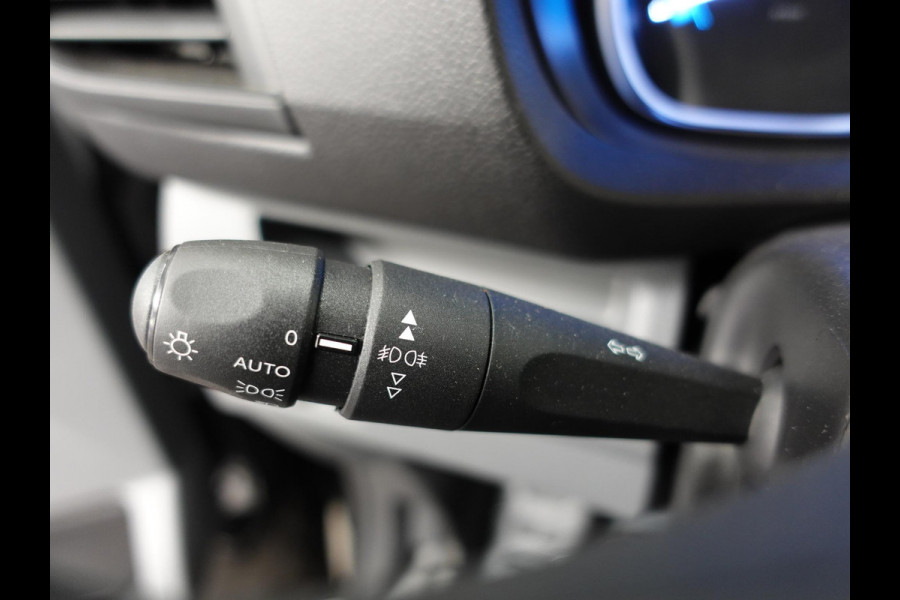 Peugeot e-Expert Long Premium 75 kWh 3-zits Automaat Airco Navi