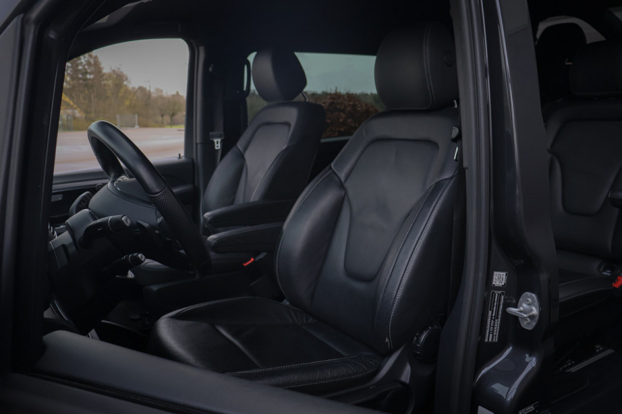 Mercedes-Benz V-Klasse 300d Extra Lang DC Avantgarde Edition AMG | AIRMATIC LUCHTVERING | FACELIFT | STOELVERWARMING | DISTRONIC PLUS ADAPTIVE CRUISE |