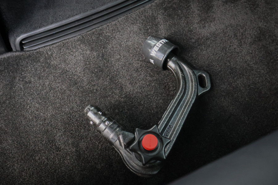 Mercedes-Benz V-Klasse 300d Extra Lang DC Avantgarde Edition AMG | AIRMATIC LUCHTVERING | FACELIFT | STOELVERWARMING | DISTRONIC PLUS ADAPTIVE CRUISE |