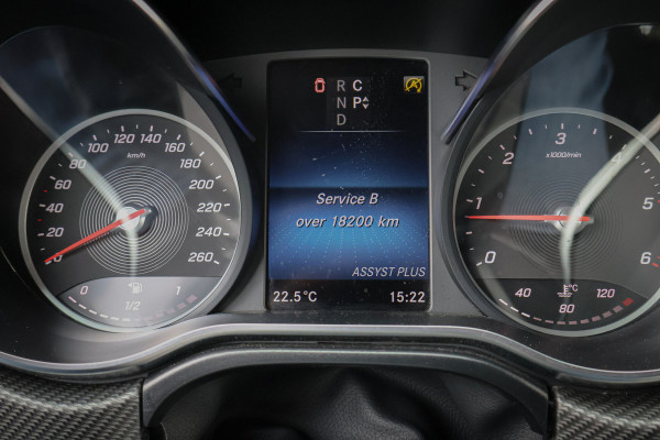 Mercedes-Benz V-Klasse 300d Extra Lang DC Avantgarde Edition AMG | AIRMATIC LUCHTVERING | FACELIFT | STOELVERWARMING | DISTRONIC PLUS ADAPTIVE CRUISE |