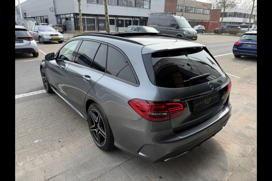 Mercedes-Benz C-Klasse Estate 300 e AMG 360º/LEER/NAVI/PANO