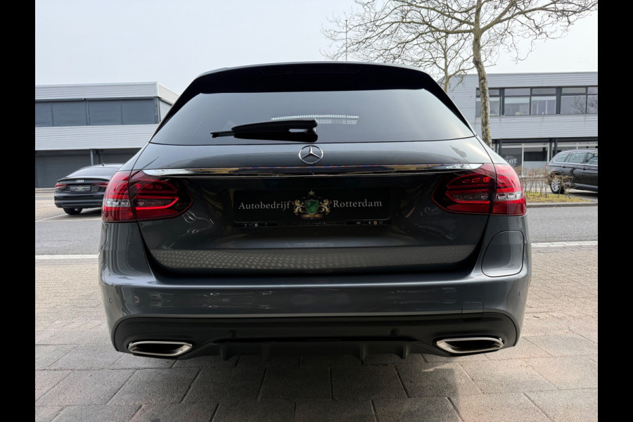 Mercedes-Benz C-Klasse Estate 300 e AMG 360º/LEER/NAVI/PANO