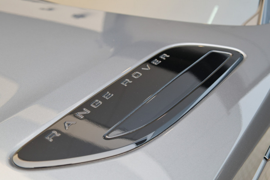 Land Rover Range Rover Velar 2.0 I4 Turbo AWD R-Dynamic HSE | TOPSTAAT! | NAP | PANO | MERIDIAN SURROUND | HUD | MEMORY | STUURVERW | KEYLESS |