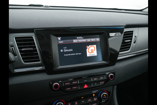 Kia Niro 1.6 GDi Hybrid ExecutiveLine Eco-Hybrid (INCL-BTW) Aut. *LEATHER-FABRIC | NAVI-FULLMAP | KEYLESS | CAMERA | COMFORTSEATS | DIGI-COCKPIT | LANE-ASSIST | ECC | CARPLAY | PDC | TOWBAR | 16''ALU*