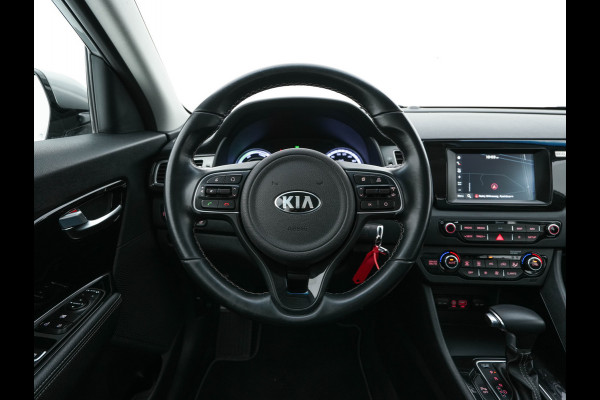 Kia Niro 1.6 GDi Hybrid ExecutiveLine Eco-Hybrid (INCL-BTW) Aut. *LEATHER-FABRIC | NAVI-FULLMAP | KEYLESS | CAMERA | COMFORTSEATS | DIGI-COCKPIT | LANE-ASSIST | ECC | CARPLAY | PDC | TOWBAR | 16''ALU*