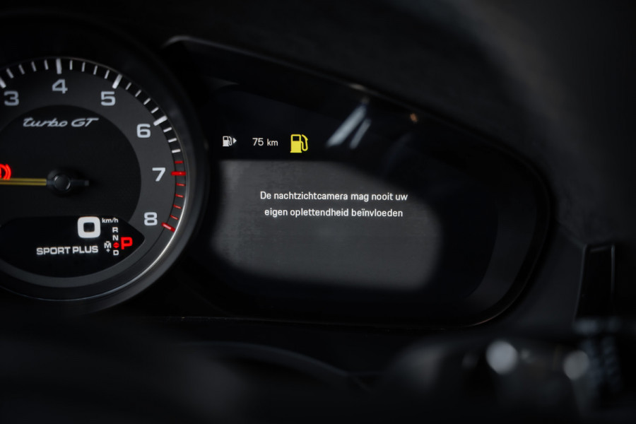 Porsche Cayenne Coupé 4.0 Turbo GT - Origineel NL | Sport Chrono + | Keramisch | Burmester | Carbon