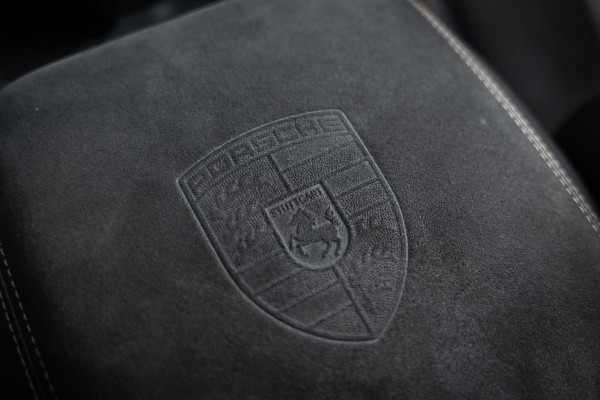 Porsche Cayenne Coupé 4.0 Turbo GT - Origineel NL | Sport Chrono + | Keramisch | Burmester | Carbon