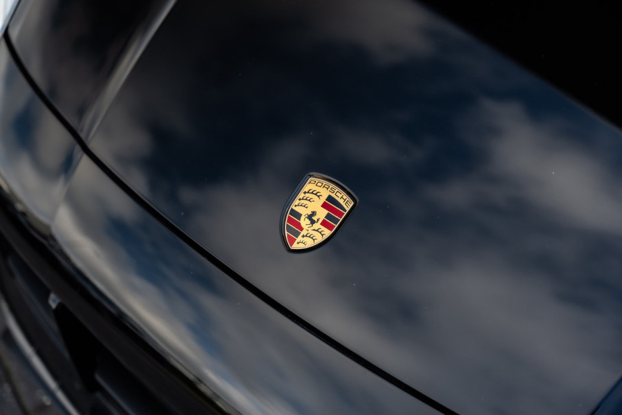 Porsche Cayenne Coupé 4.0 Turbo GT - Origineel NL | Sport Chrono + | Keramisch | Burmester | Carbon