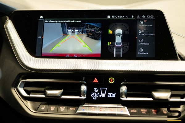 BMW 2 Serie Gran Coupé 218i High Executive|M-sport|NAP|Pano