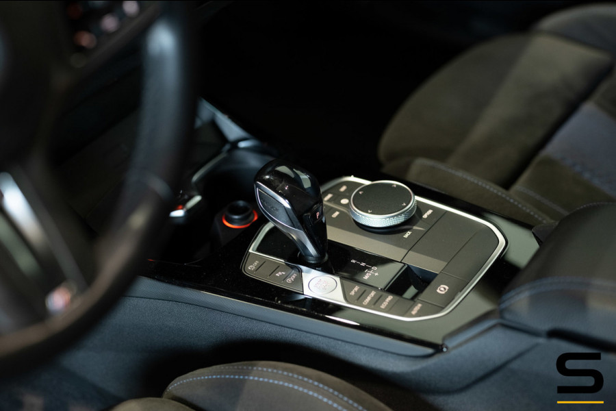 BMW 2 Serie Gran Coupé 218i High Executive|M-sport|NAP|Pano