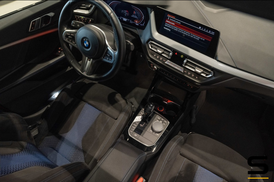 BMW 2 Serie Gran Coupé 218i High Executive|M-sport|NAP|Pano