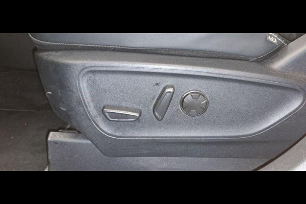 Ford Kuga 2.5 FHEV Active X 190pk | Driver Assistance Pack | 4WD | Technology Pack | Trekhaak afneembaar | 2.100kg Trekgewicht | Winterpack | Geen stekker nodig