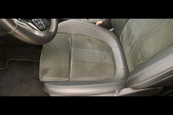 Ford Kuga 2.5 FHEV Active X 190pk | Driver Assistance Pack | 4WD | Technology Pack | Trekhaak afneembaar | 2.100kg Trekgewicht | Winterpack | Geen stekker nodig