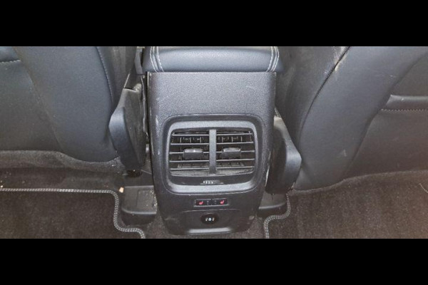 Ford Kuga 2.5 FHEV Active X 190pk | Driver Assistance Pack | 4WD | Technology Pack | Trekhaak afneembaar | 2.100kg Trekgewicht | Winterpack | Geen stekker nodig