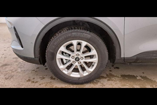 Ford Kuga 2.5 FHEV Titanium 190pk | Driver Assistance Pack | Wegklapbare Trekhaak | Geen stekker nodig | 1.600kg Trekgewicht | Michelin Cross Climate banden