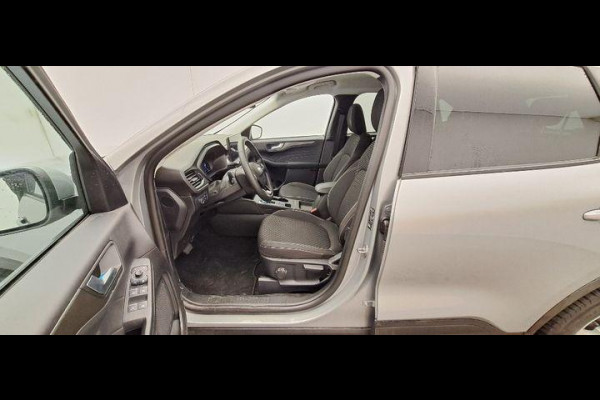 Ford Kuga 2.5 FHEV Titanium 190pk | Driver Assistance Pack | Wegklapbare Trekhaak | Geen stekker nodig | 1.600kg Trekgewicht | Michelin Cross Climate banden