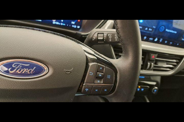 Ford Kuga 2.5 FHEV Titanium 190pk | Driver Assistance Pack | Wegklapbare Trekhaak | Geen stekker nodig | 1.600kg Trekgewicht | Michelin Cross Climate banden