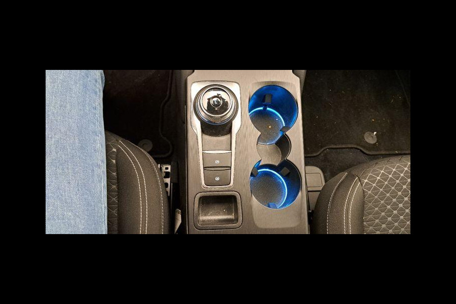 Ford Kuga 2.5 FHEV Titanium 190pk | Driver Assistance Pack | Wegklapbare Trekhaak | Geen stekker nodig | 1.600kg Trekgewicht | Michelin Cross Climate banden