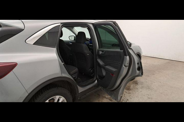 Ford Kuga 2.5 FHEV Titanium 190pk | Driver Assistance Pack | Wegklapbare Trekhaak | Geen stekker nodig | 1.600kg Trekgewicht | Michelin Cross Climate banden