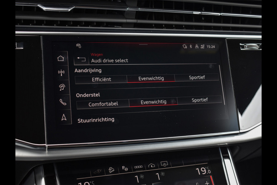 Audi Q8 55 TFSI e quattro Pro Line S | Memory seats | 360 Camera | Keyless | Soft close | Adaptive cruise | Panoramadak | B&O sound | Achterbank verwarmd | Ambiance interieur | El. trekhaak